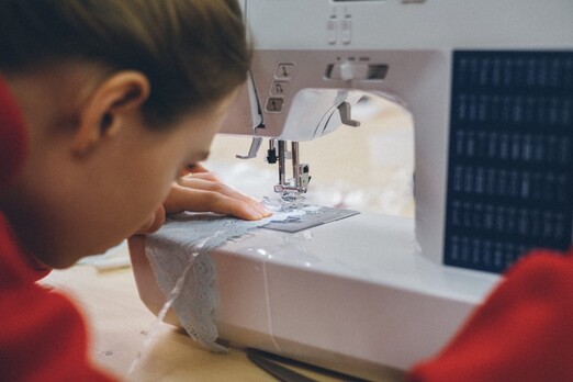 Профессиональная швейная помощь, курсы шитья в Москве 